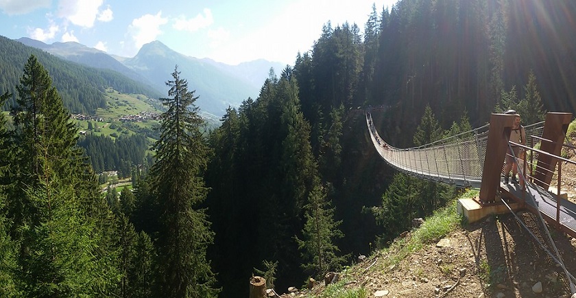 ponte-sospeso-in-val-di-rabbi